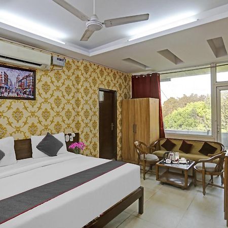 Hotel O Shivam Guest House نيودلهي المظهر الخارجي الصورة