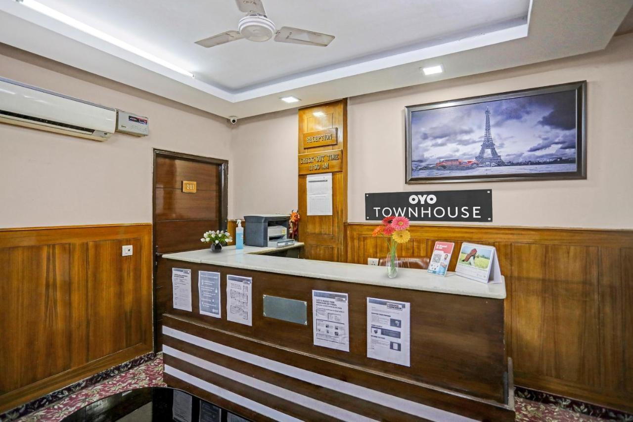 Hotel O Shivam Guest House نيودلهي المظهر الخارجي الصورة