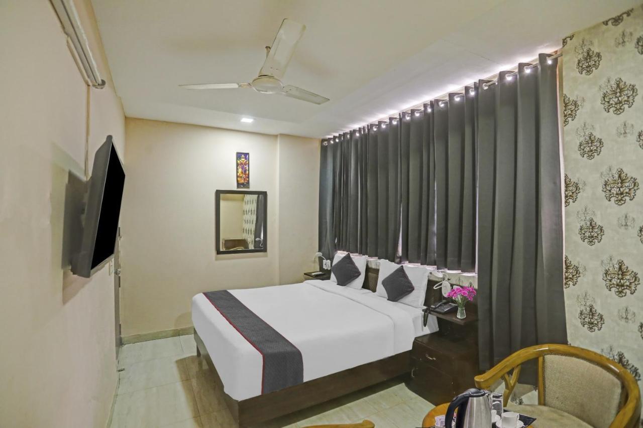 Hotel O Shivam Guest House نيودلهي المظهر الخارجي الصورة