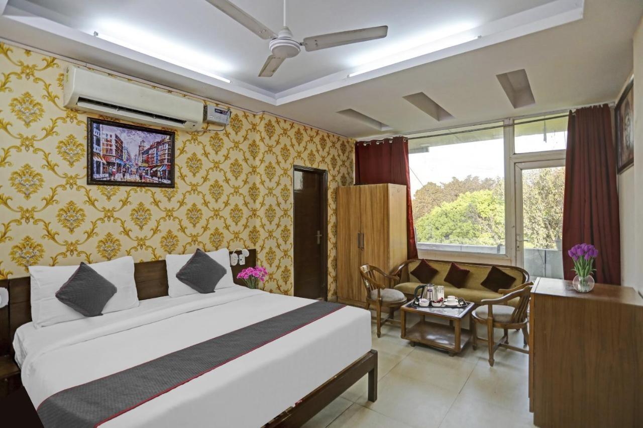 Hotel O Shivam Guest House نيودلهي المظهر الخارجي الصورة
