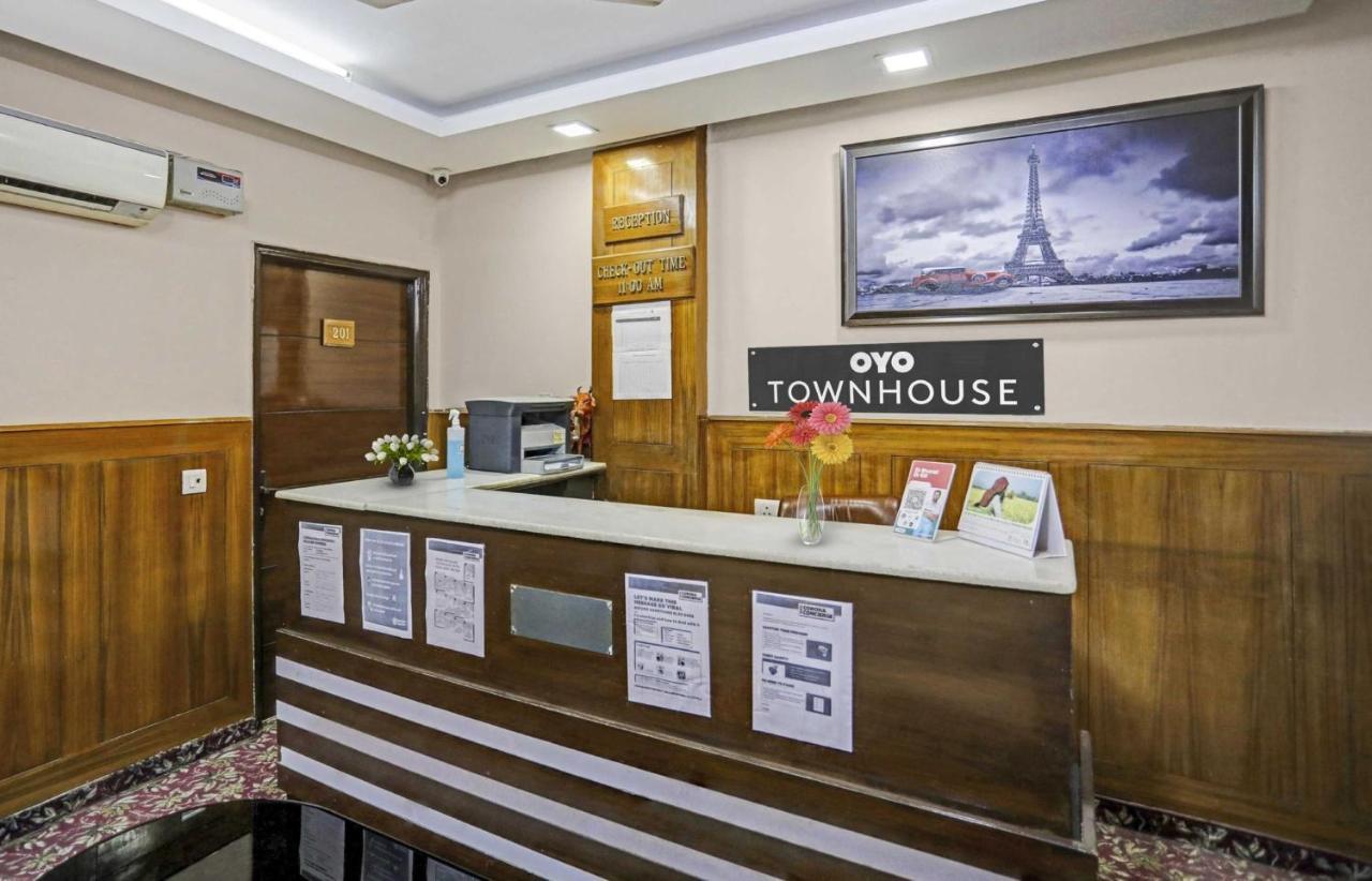 Hotel O Shivam Guest House نيودلهي المظهر الخارجي الصورة