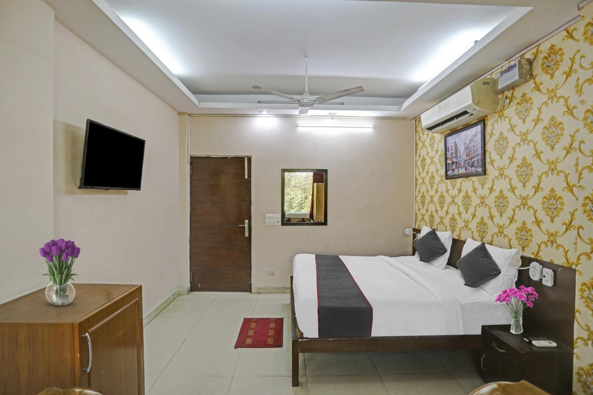 Hotel O Shivam Guest House نيودلهي المظهر الخارجي الصورة