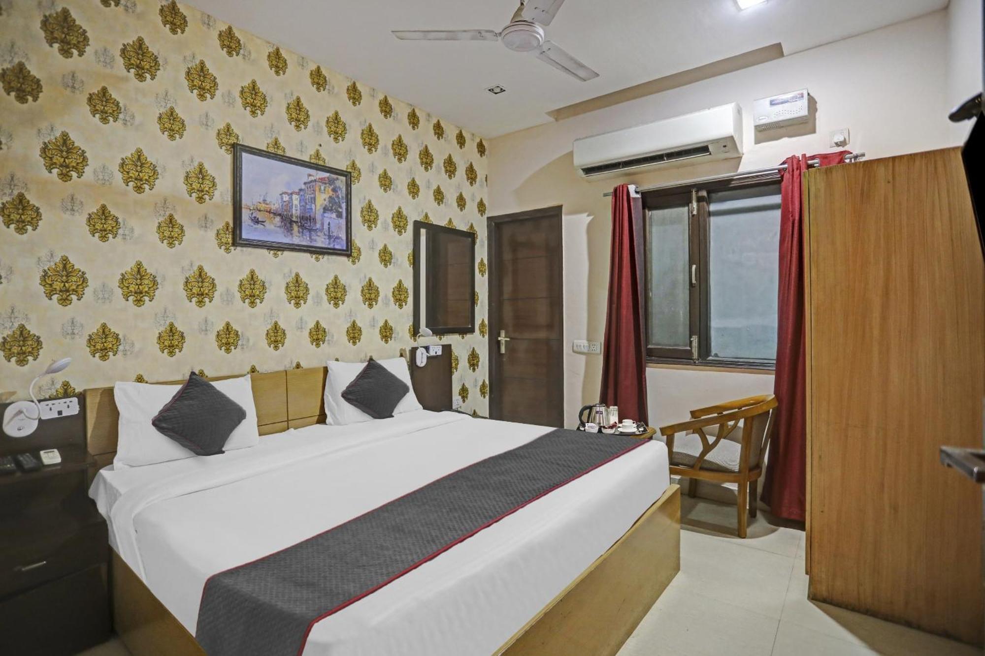 Hotel O Shivam Guest House نيودلهي المظهر الخارجي الصورة