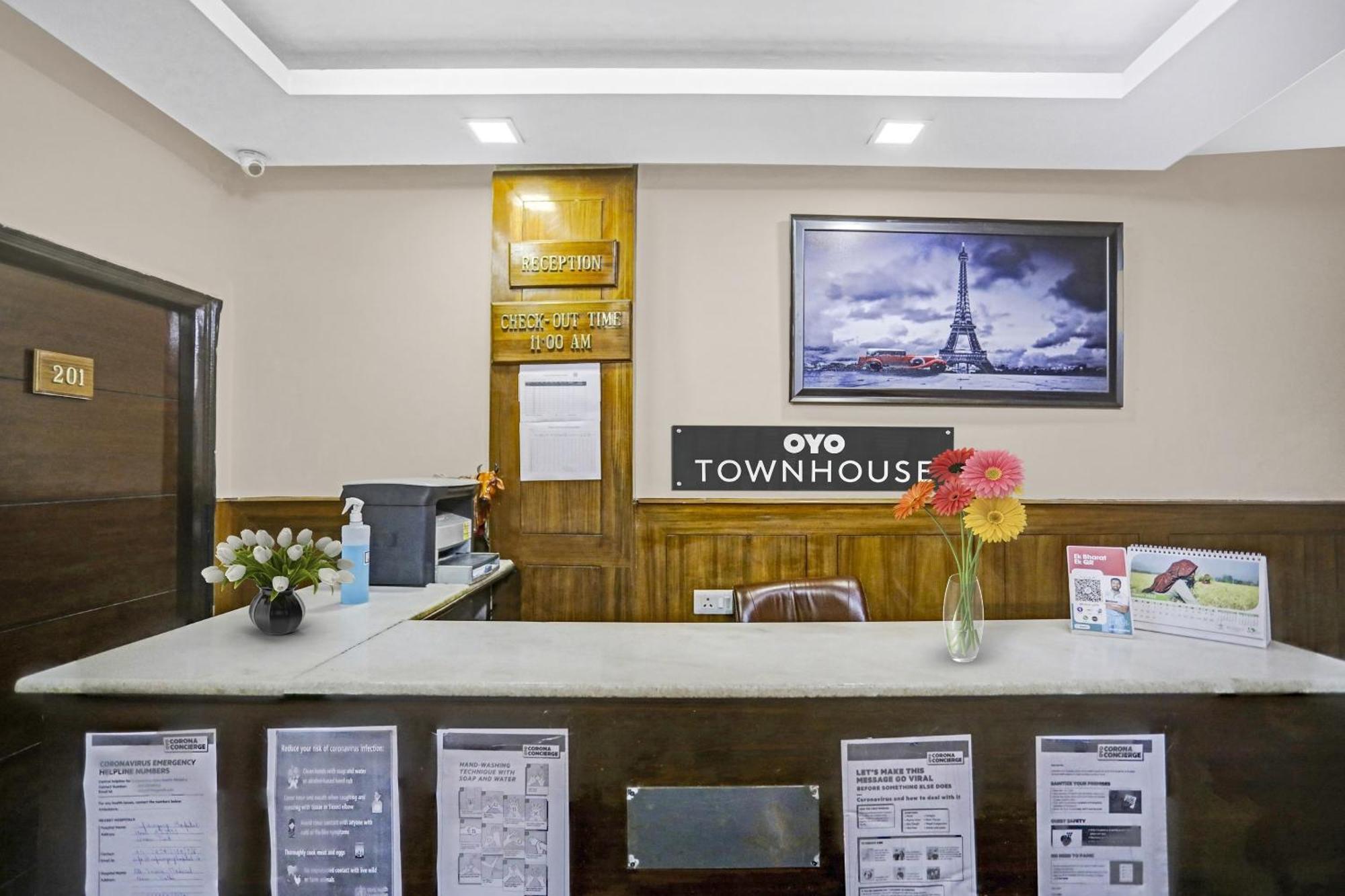 Hotel O Shivam Guest House نيودلهي المظهر الخارجي الصورة