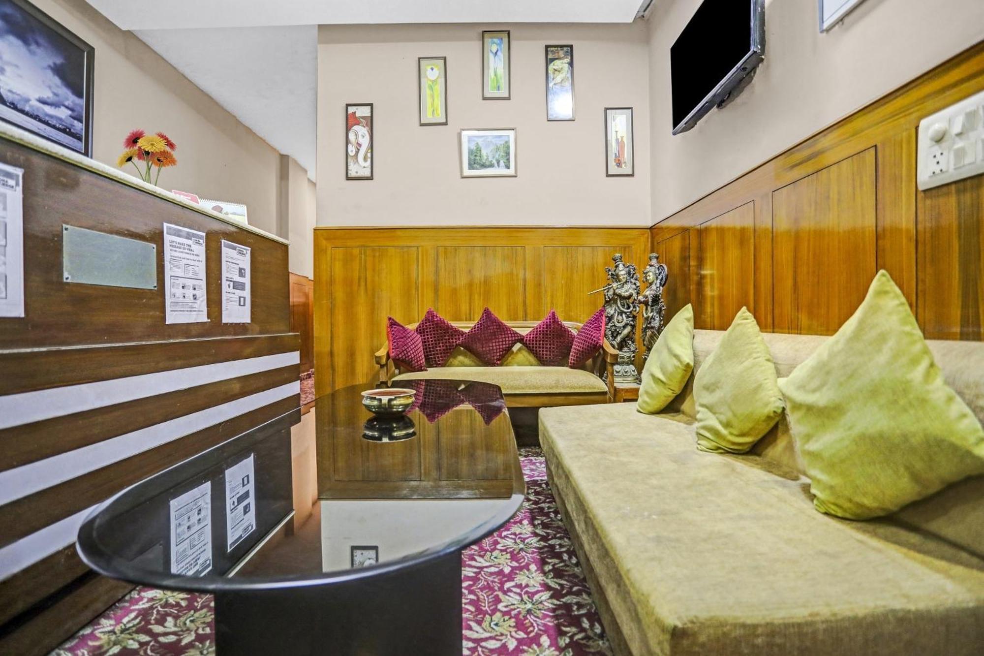 Hotel O Shivam Guest House نيودلهي المظهر الخارجي الصورة
